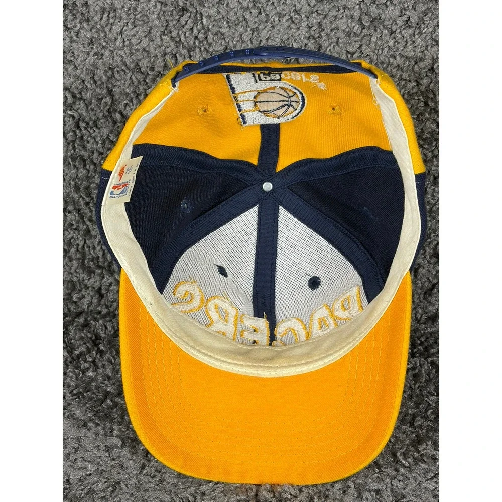 Vintage 90s Indiana Pacers Youth Snapback Hat AJD NBA Big Spellout Navy Yellow